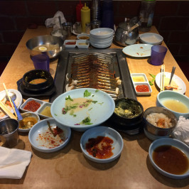 Eating Like a Real Korean at Mo Ran Gak